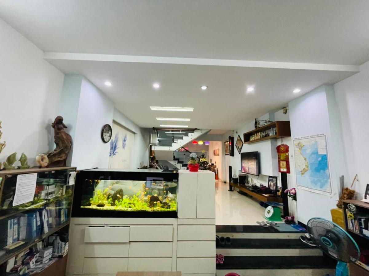 Helen'S Homestay Хошимин Экстерьер фото